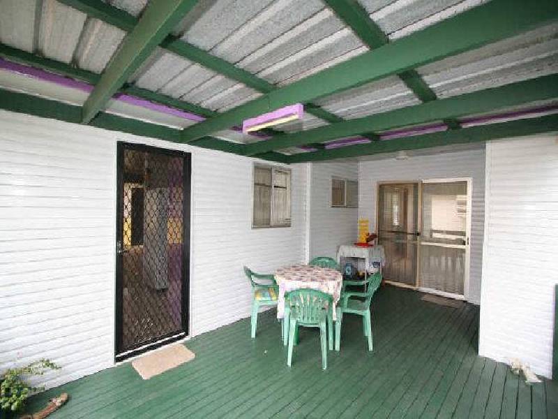 27 Orana Street, Kingston QLD 4114