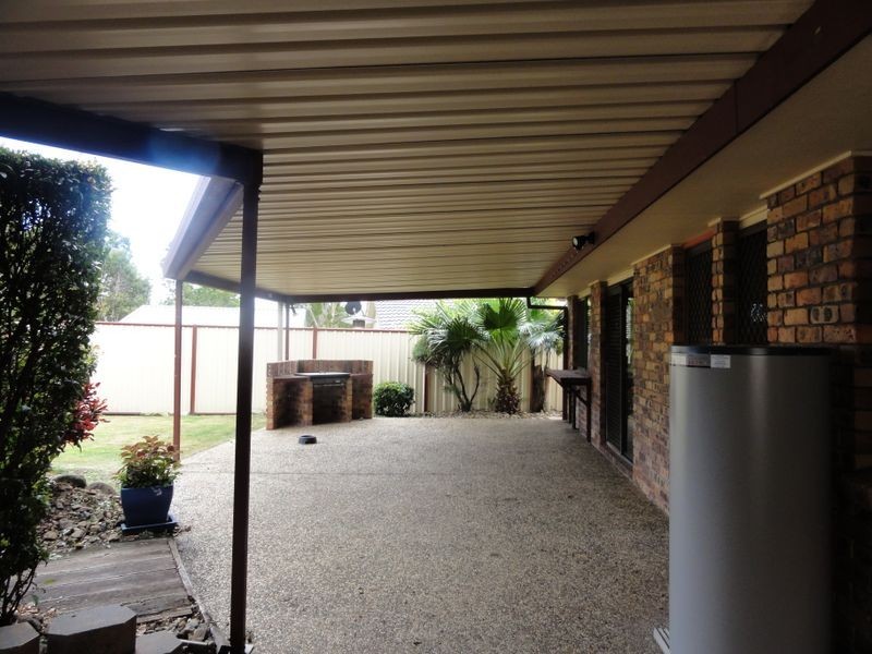 3 Volant Street, Regents Park QLD 4118