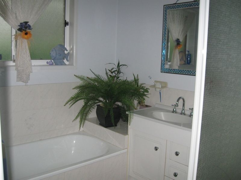 13 Parkside Drive, Crestmead QLD 4132