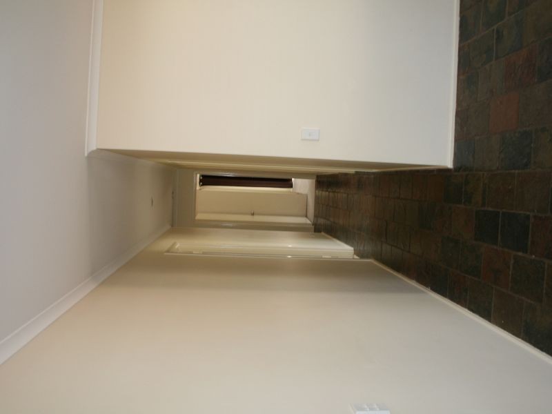 6 Kauri Street, Hillcrest QLD 4118