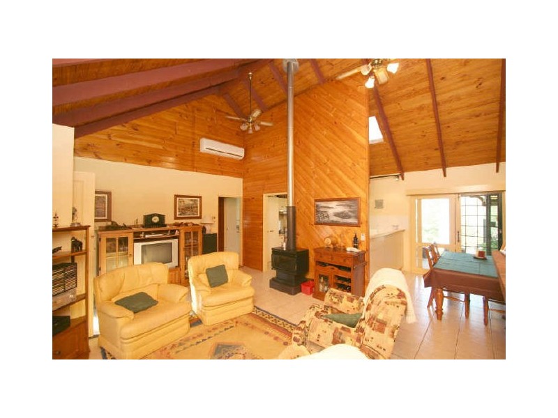 67 Friar Road, Munruben QLD 4125