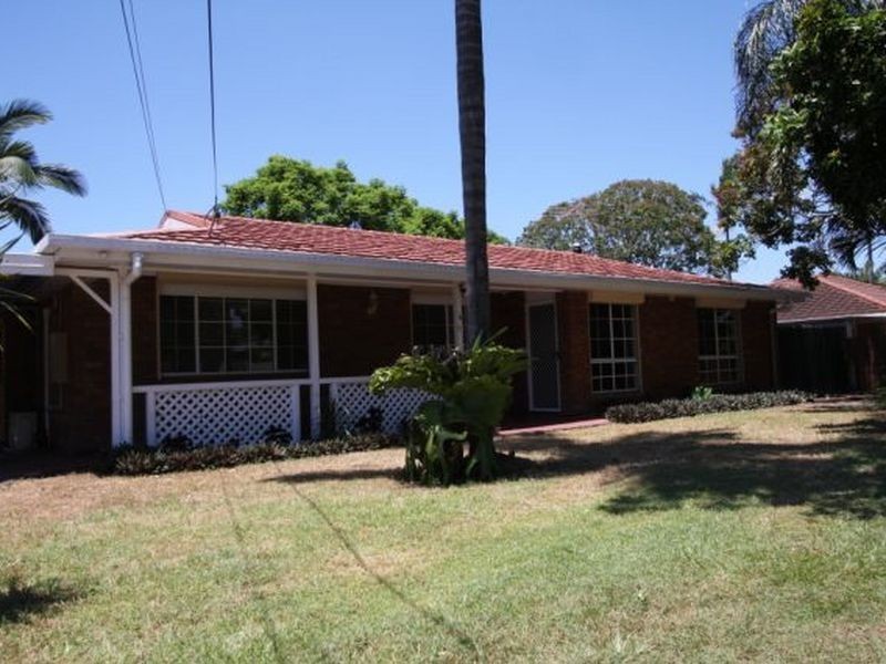 4 Flinders Crescent, Boronia Heights QLD 4124