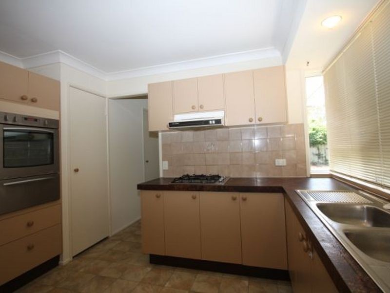 4 Flinders Crescent, Boronia Heights QLD 4124