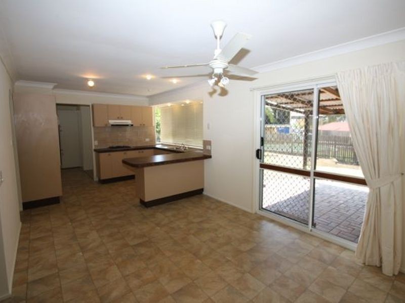 4 Flinders Crescent, Boronia Heights QLD 4124