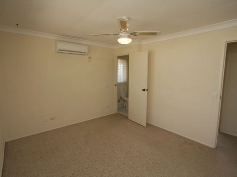 4 Flinders Crescent, Boronia Heights QLD 4124