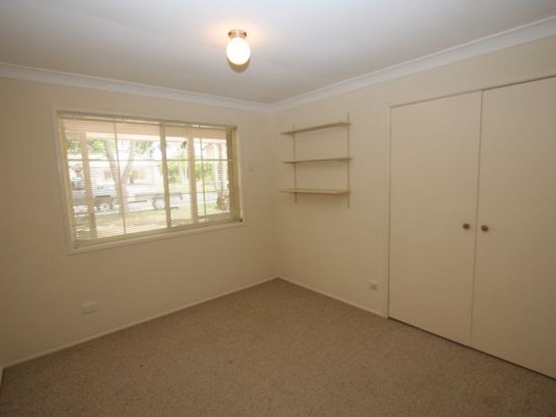 4 Flinders Crescent, Boronia Heights QLD 4124