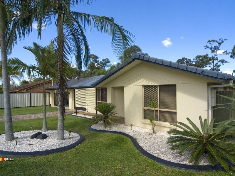 17 Bennett Drive, Regents Park QLD 4118