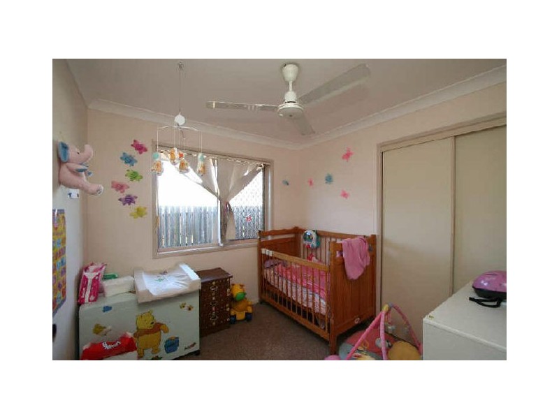 11 Norah Street, Crestmead QLD 4132