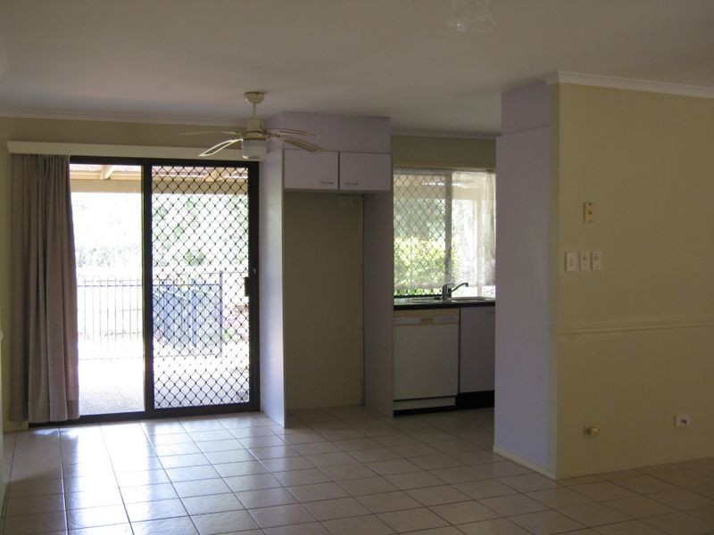 4 Apex Street, Marsden QLD 4132