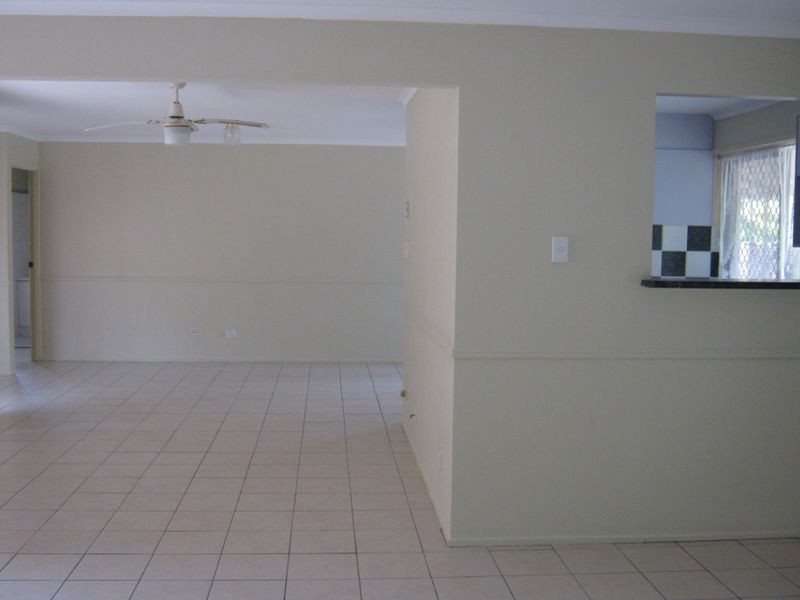 4 Apex Street, Marsden QLD 4132