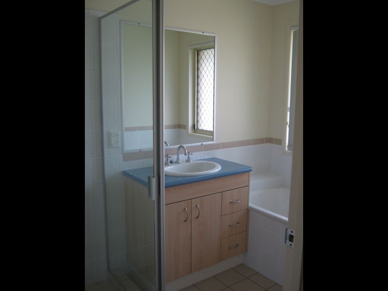 11 Highfields Court, Loganlea QLD 4131