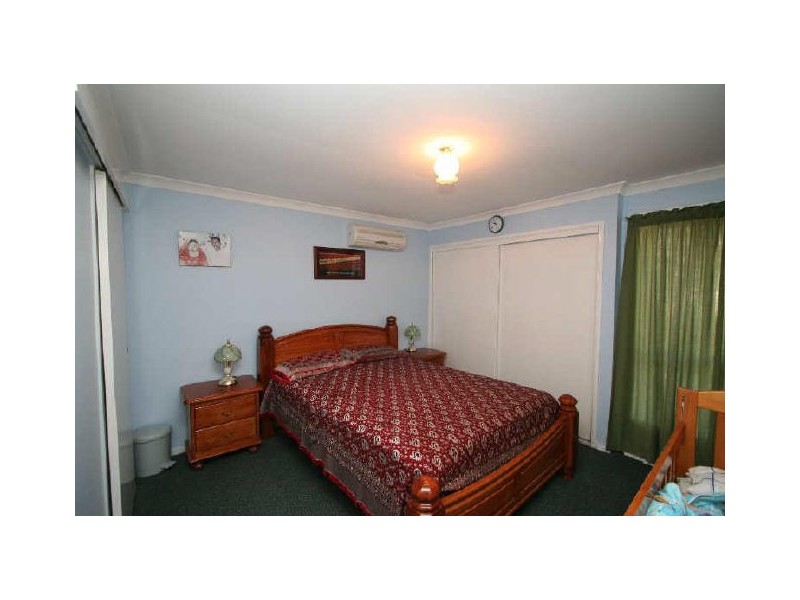13 Rowena Court, Boronia Heights QLD 4124