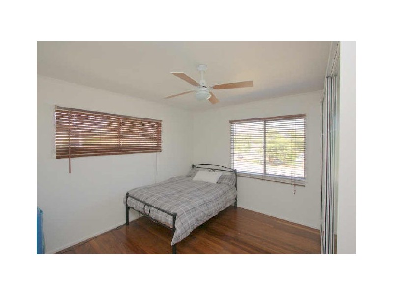 20 Mary Street, Kingston QLD 4114