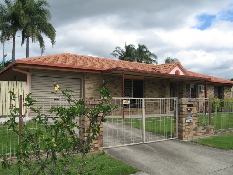 4 Brabham Street, Crestmead QLD 4132