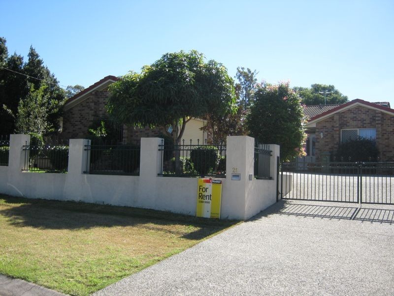 21 Ethion Drive, Regents Park QLD 4118