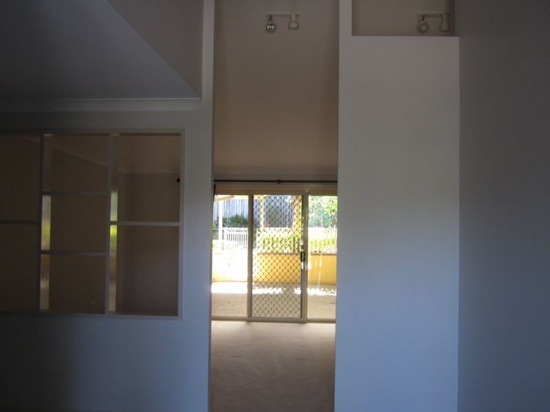 21 Ethion Drive, Regents Park QLD 4118