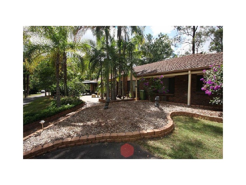 11 Jacaranda Avenue, Boronia Heights QLD 4124