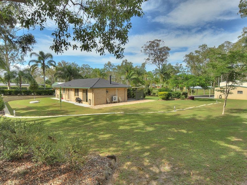 1-9 Bascombe Court, Munruben QLD 4125