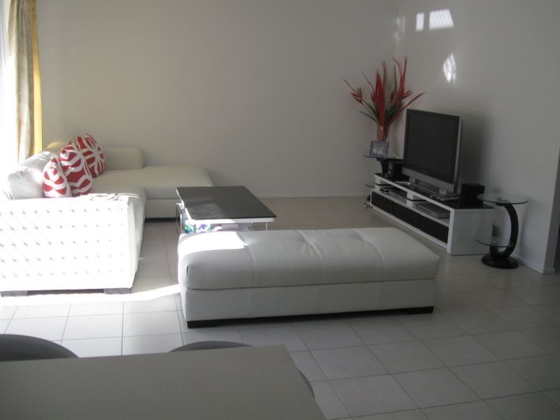 30 Flametree Crescent, Berrinba QLD 4117