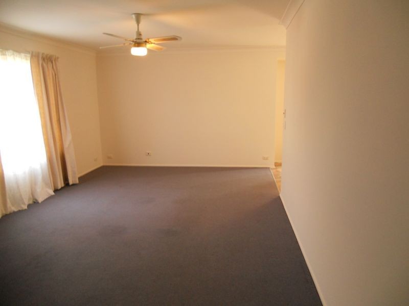 2 Kilby Street, Crestmead QLD 4132