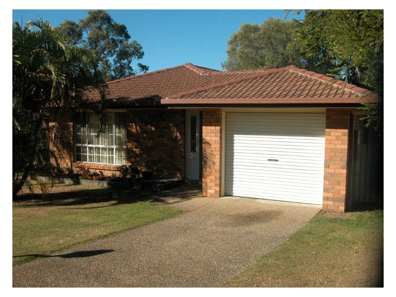 5 Penfold Street, Hillcrest QLD 4118