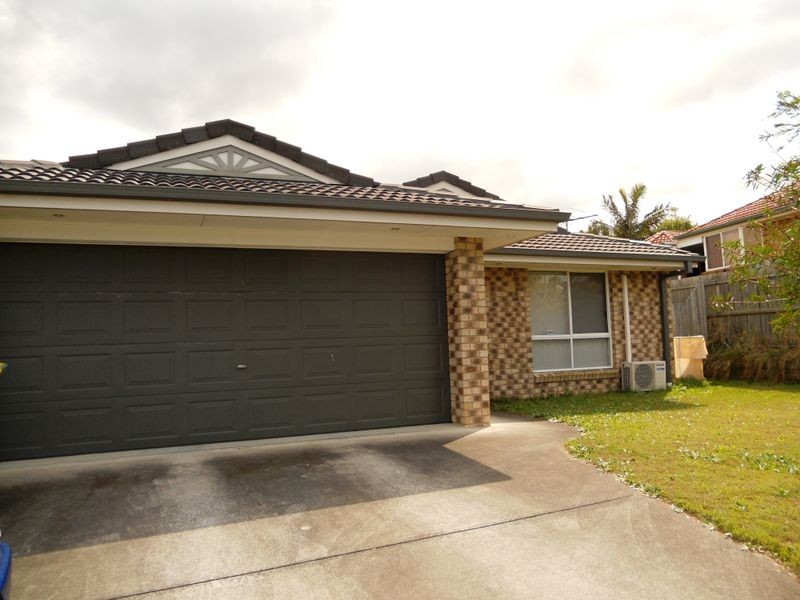 4 Carnea Place, Regents Park QLD 4118