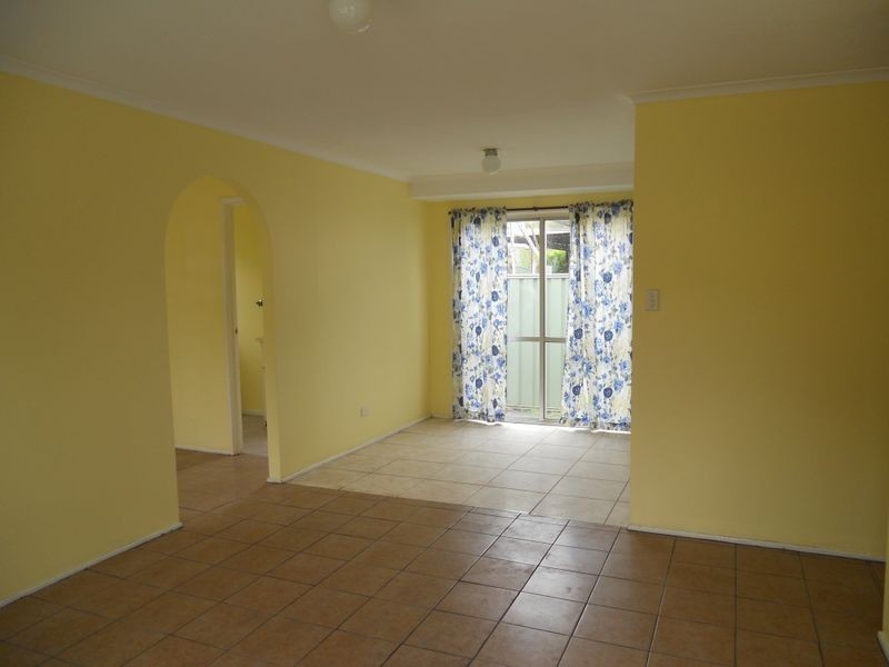 32 Strathallen Drive, Boronia Heights QLD 4124