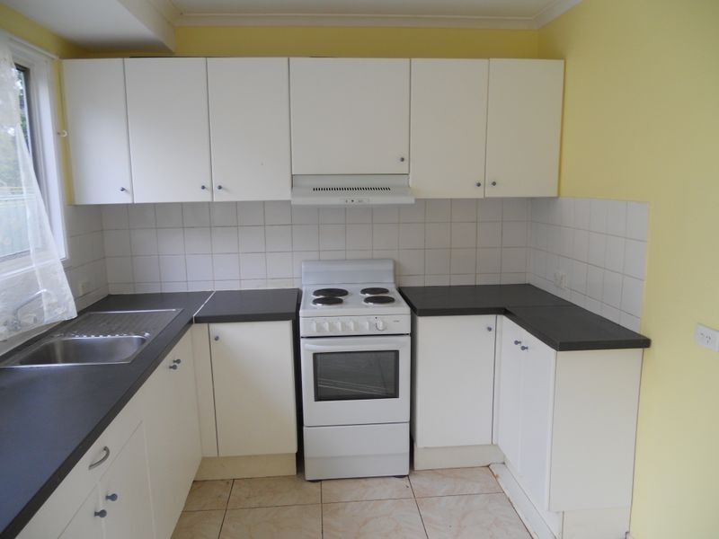 32 Strathallen Drive, Boronia Heights QLD 4124