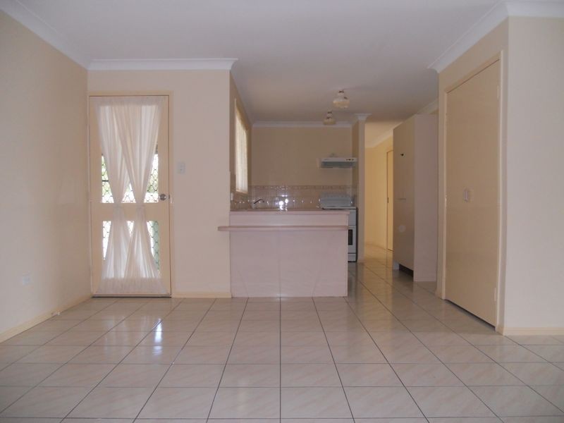 58 Peverell Street, Hillcrest QLD 4118