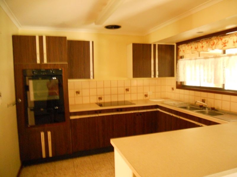 57 Vansittart Road, Regents Park QLD 4118