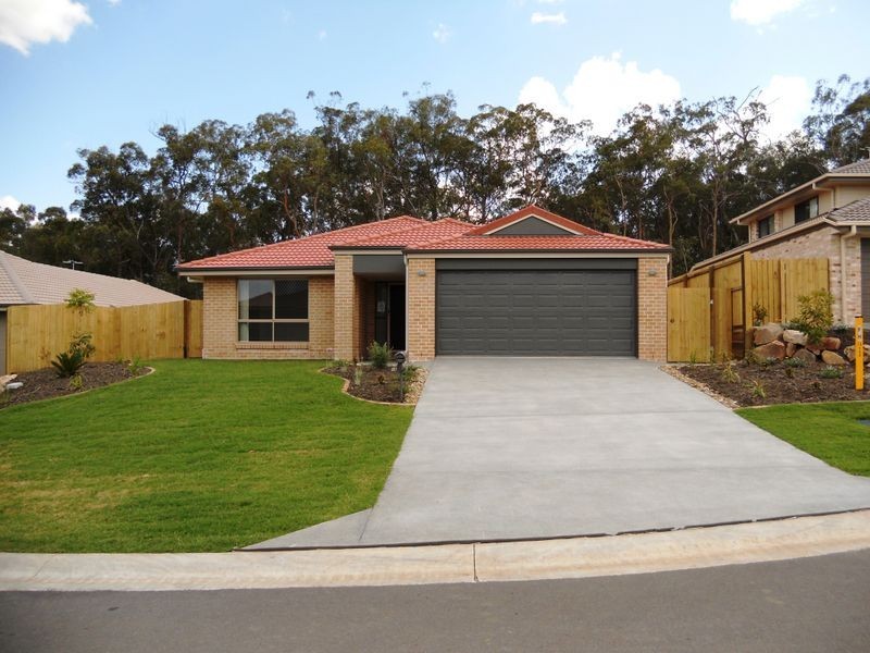 18 Tranquil Street, Hillcrest QLD 4118