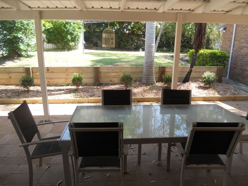 45 Enford Street, Hillcrest QLD 4118