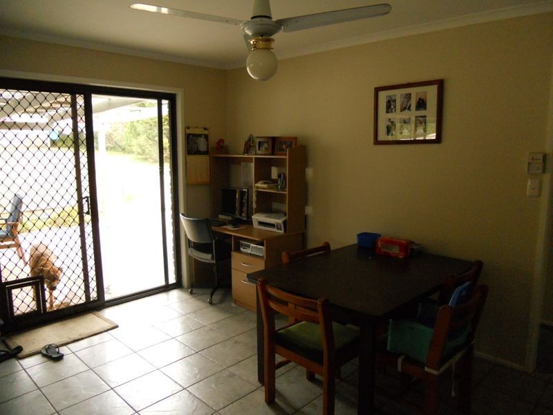 9 Barry Street, Boronia Heights QLD 4124