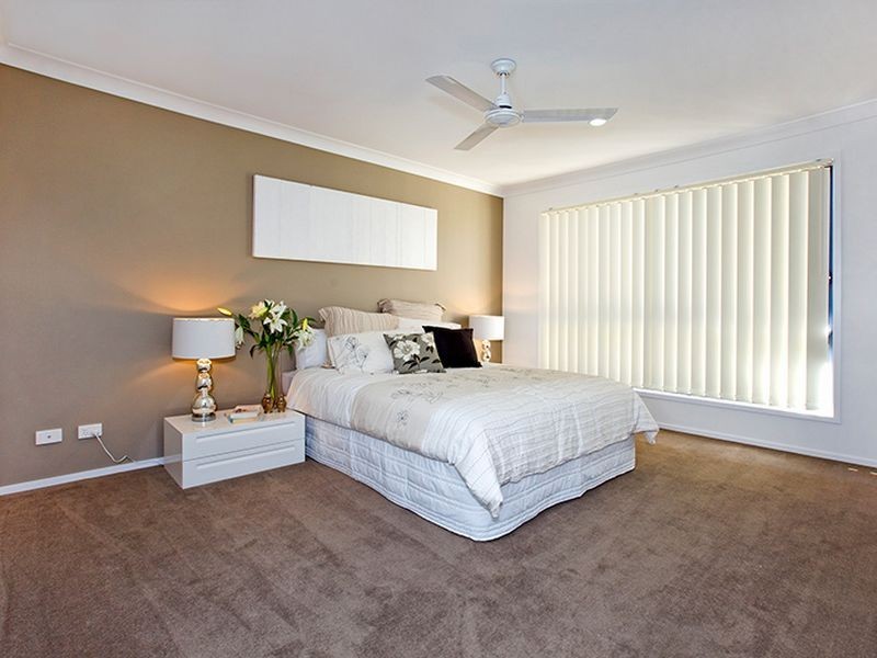 1 Cedarwood Street, Berrinba QLD 4117