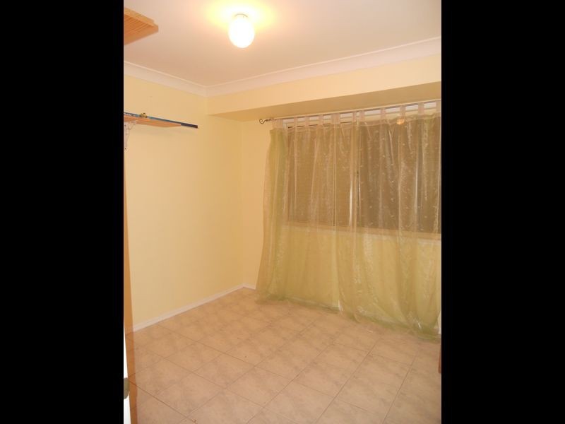 38 Solandra Circuit, Regents Park QLD 4118
