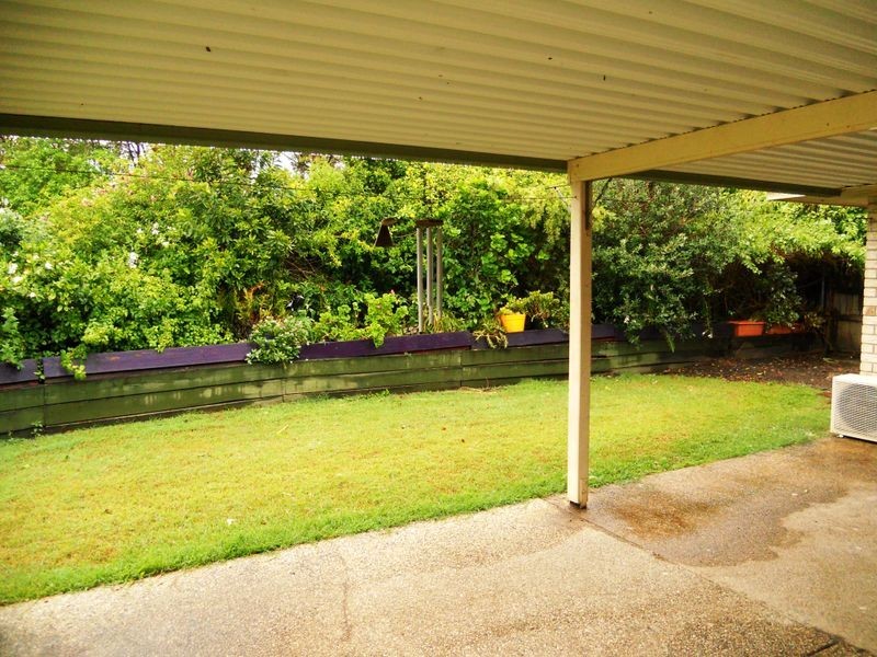 38 Solandra Circuit, Regents Park QLD 4118