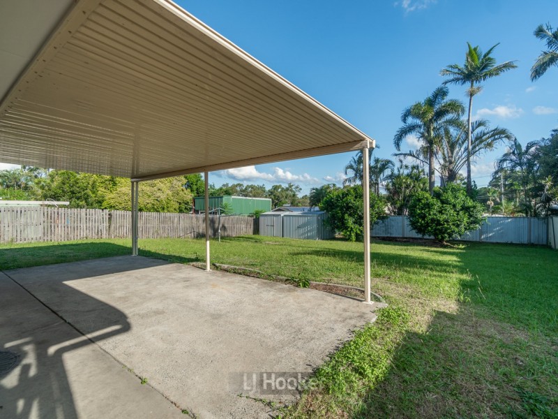 11 Cosway Street, Hillcrest QLD 4118