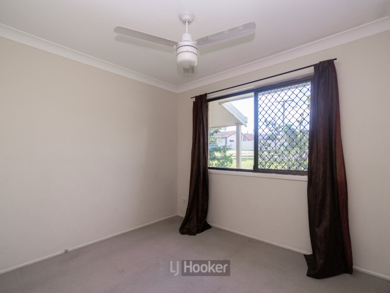 11 Cosway Street, Hillcrest QLD 4118
