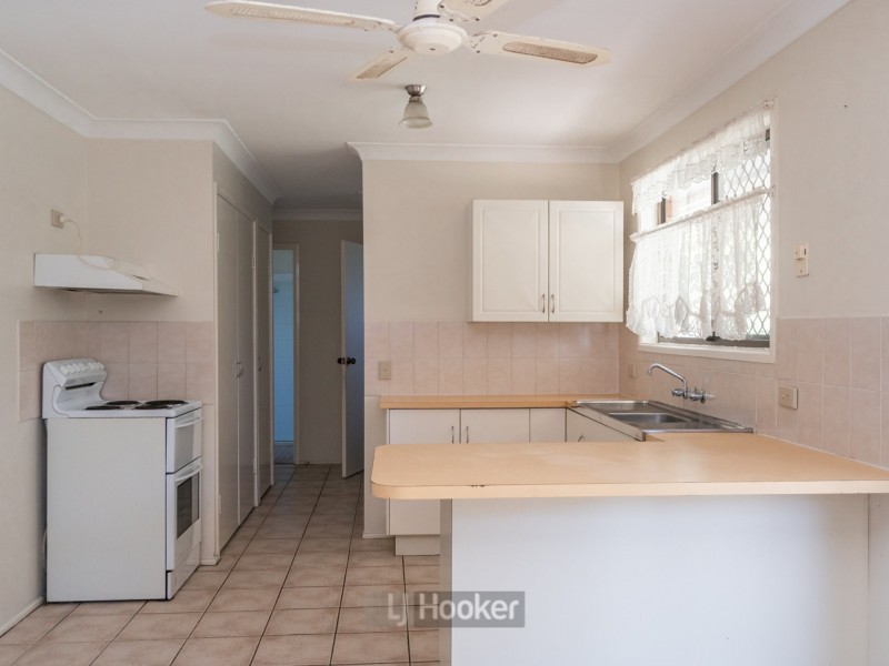 11 Cosway Street, Hillcrest QLD 4118