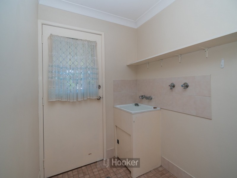 11 Cosway Street, Hillcrest QLD 4118