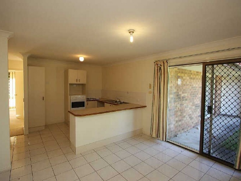 97 Federation Drive, Hillcrest QLD 4118