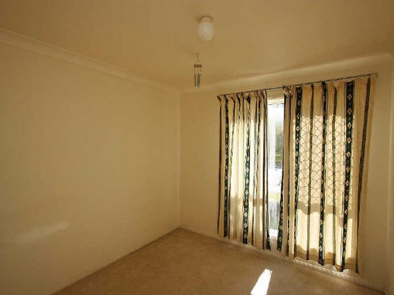 97 Federation Drive, Hillcrest QLD 4118