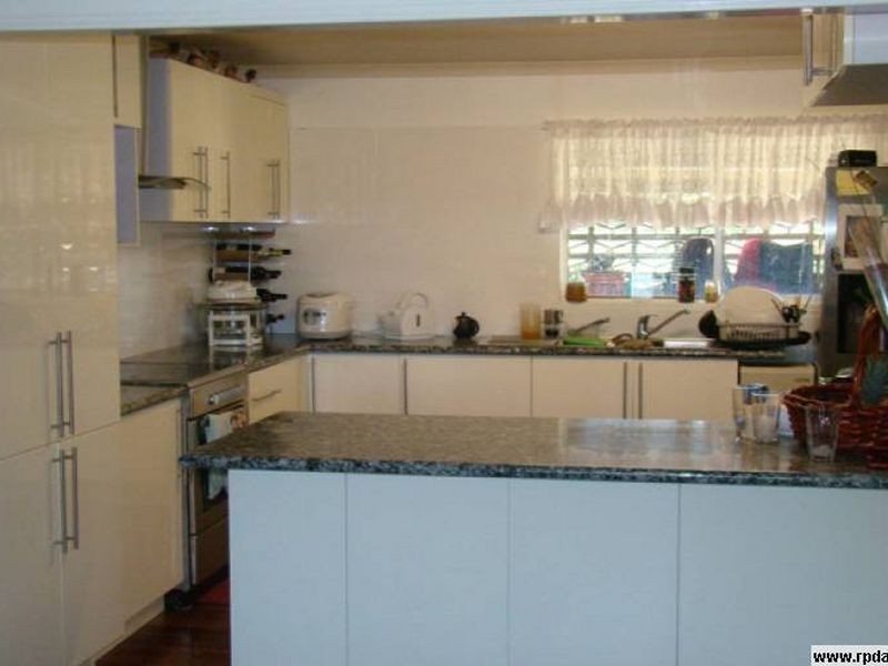 54 Beryl Parade, North Maclean QLD 4280