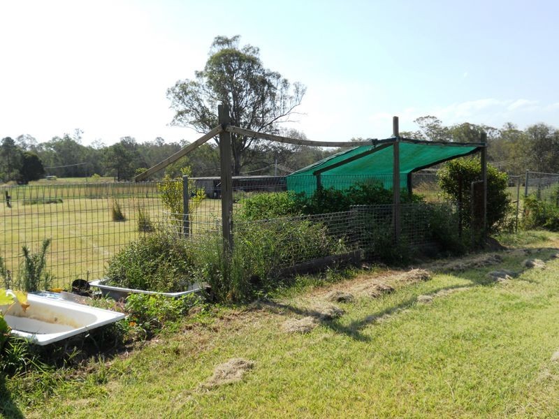 54 Beryl Parade, North Maclean QLD 4280