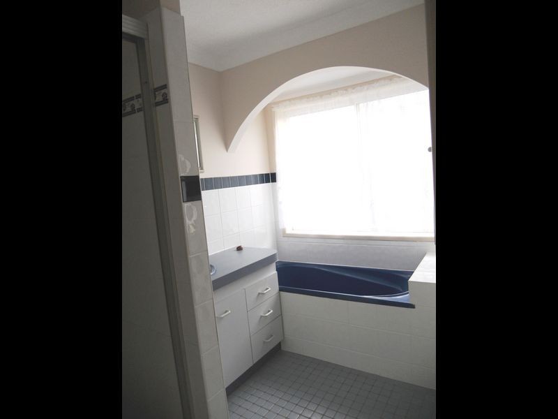 14 Whitcomb Street, Hillcrest QLD 4118