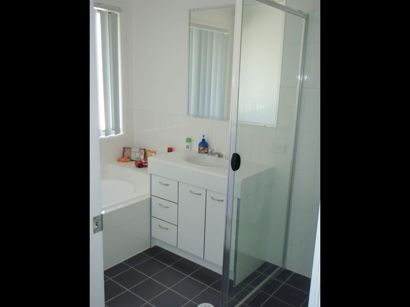 12 Whitehall Street, Browns Plains QLD 4118