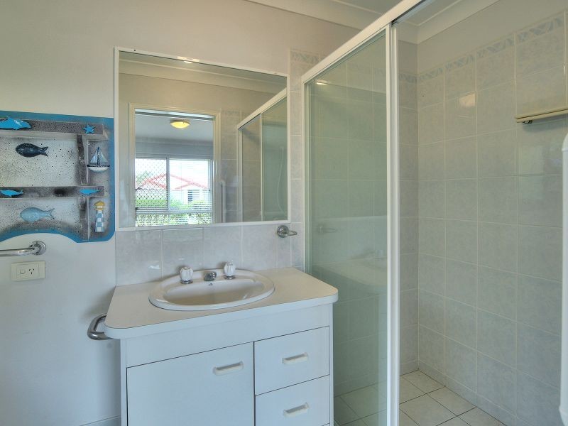 9 Perentie Street, Regents Park QLD 4118