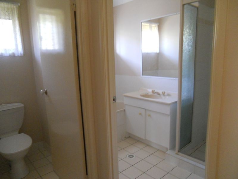 6 Rowena Street, Boronia Heights QLD 4124