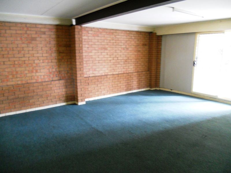 25 Cypress Drive, Marsden QLD 4132