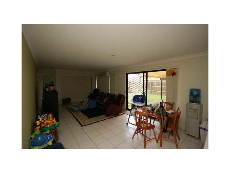 11 Webcke Avenue, Crestmead QLD 4132